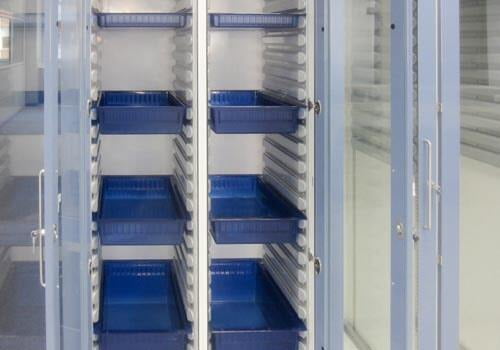 Tall cabinets for ISO trays